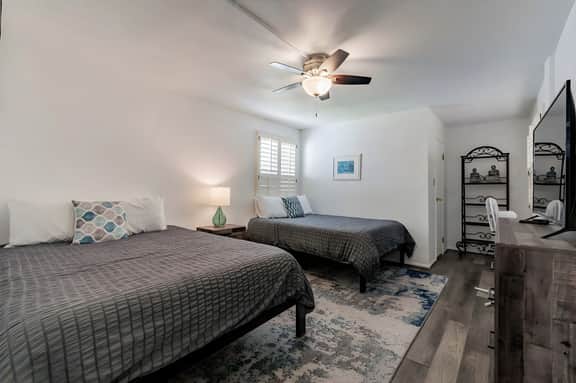 Michael's Condo - Image 3