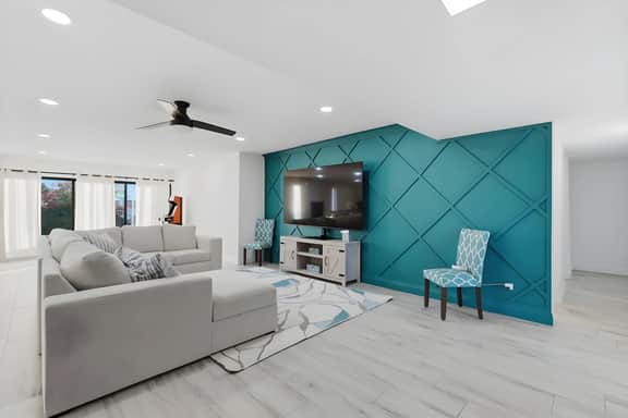 Andy Miles House - Image 2