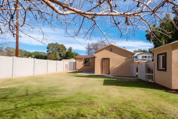 Caira's House - AZ